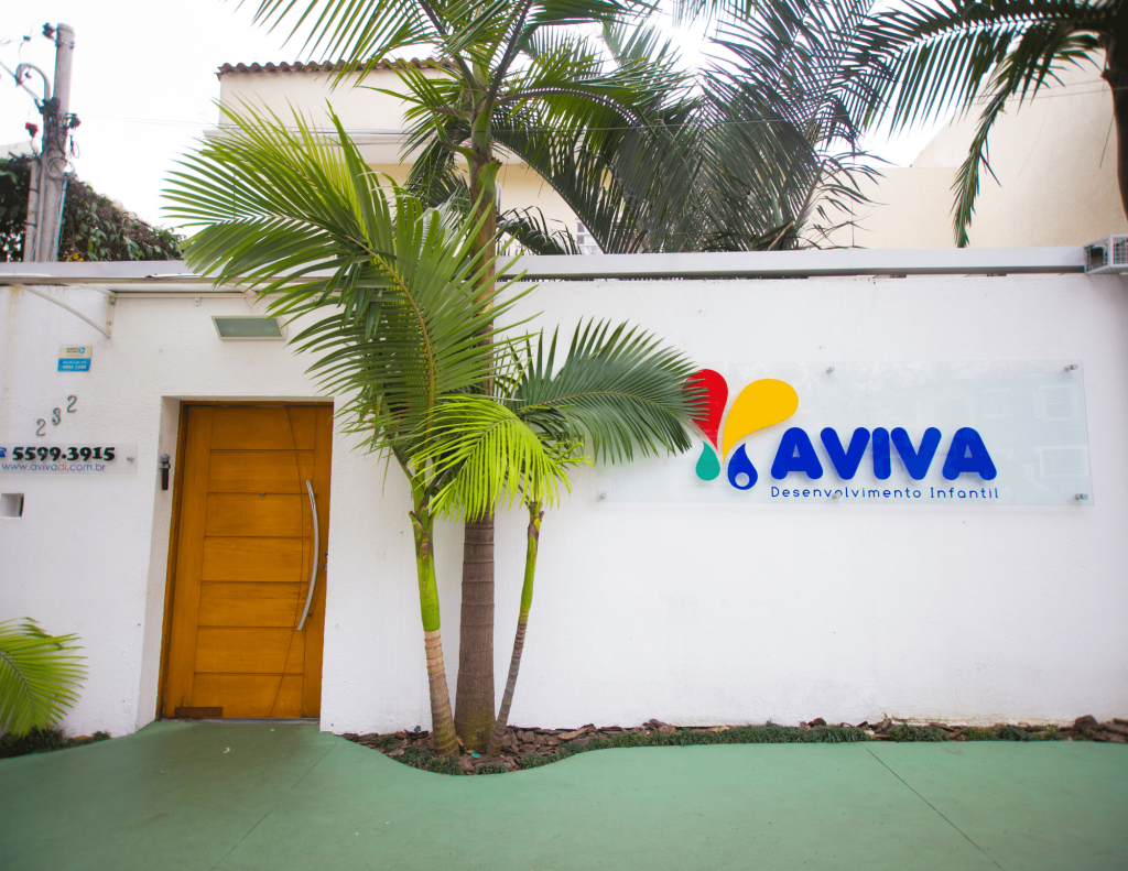 Fachada da unidade Vila Mariana da escola infantil AVIVA