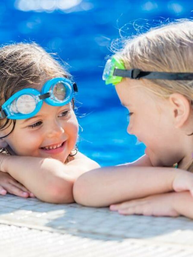 10 Benefícios da natação infantil para o desenvolvimento do seu filho