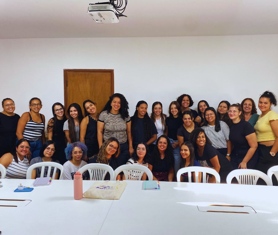 Equipe aviva escola infantil