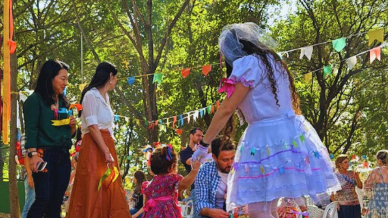 Festa Junina da AVIVA na Vila Mariana Aberto para Toda a Família