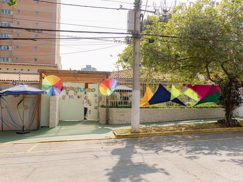 Entrada Escola Aviva Unidade Moema 800x600