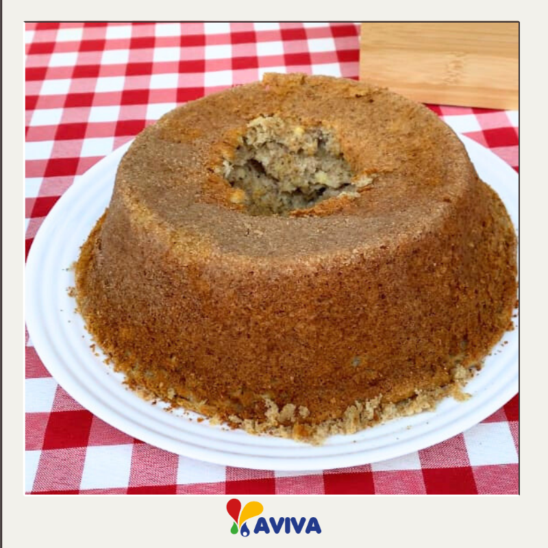 Bolo de banana integral sem açúcar, receita nutritiva para lanche infantil.